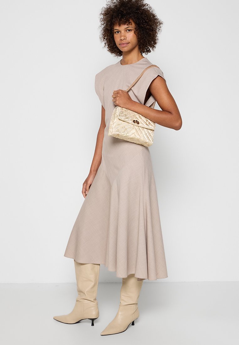 Dune London DALAS