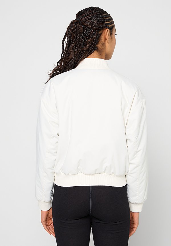 New Balance OVERSIZED