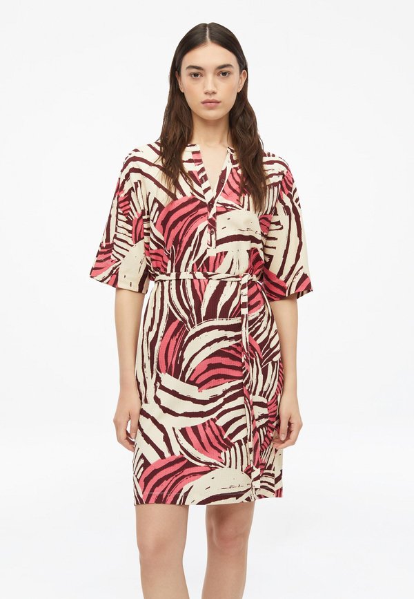 s.Oliver KLEID - Jersey dress - pfirsich