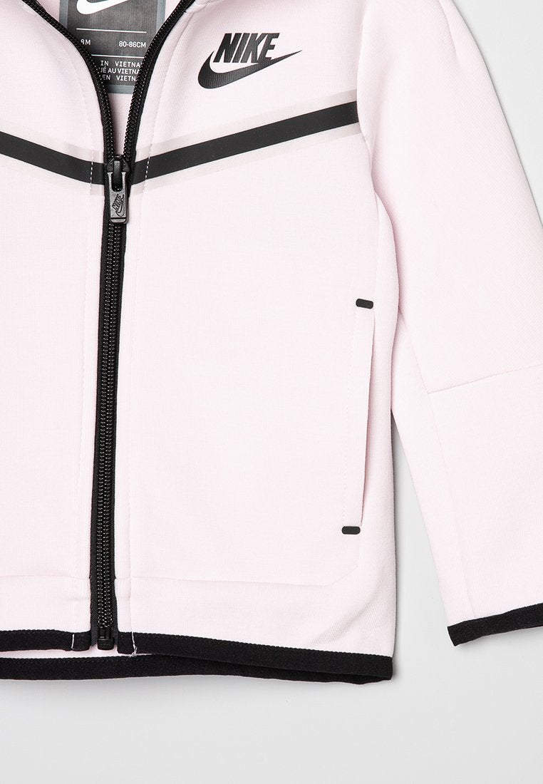 Nike Sportswear