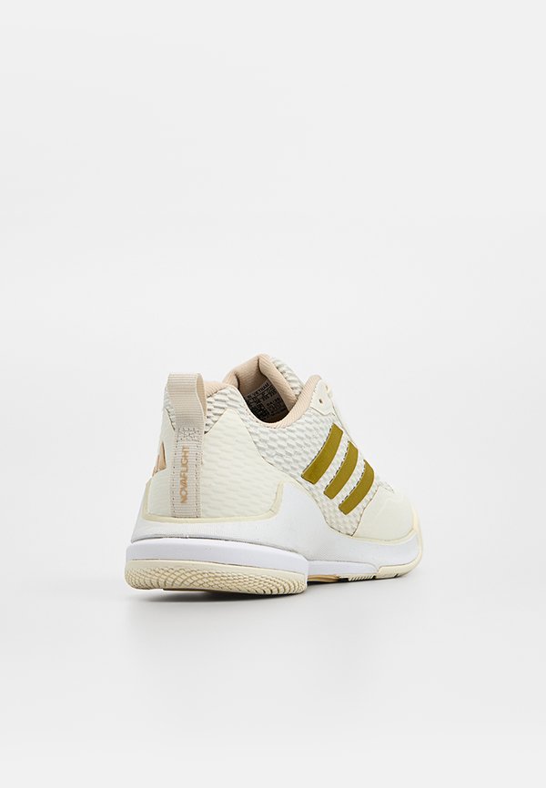 adidas Performance NOVAFLIGHT 2