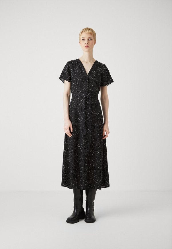 Vero Moda Tall VMSIDRA V NECK 7/8 DRESS