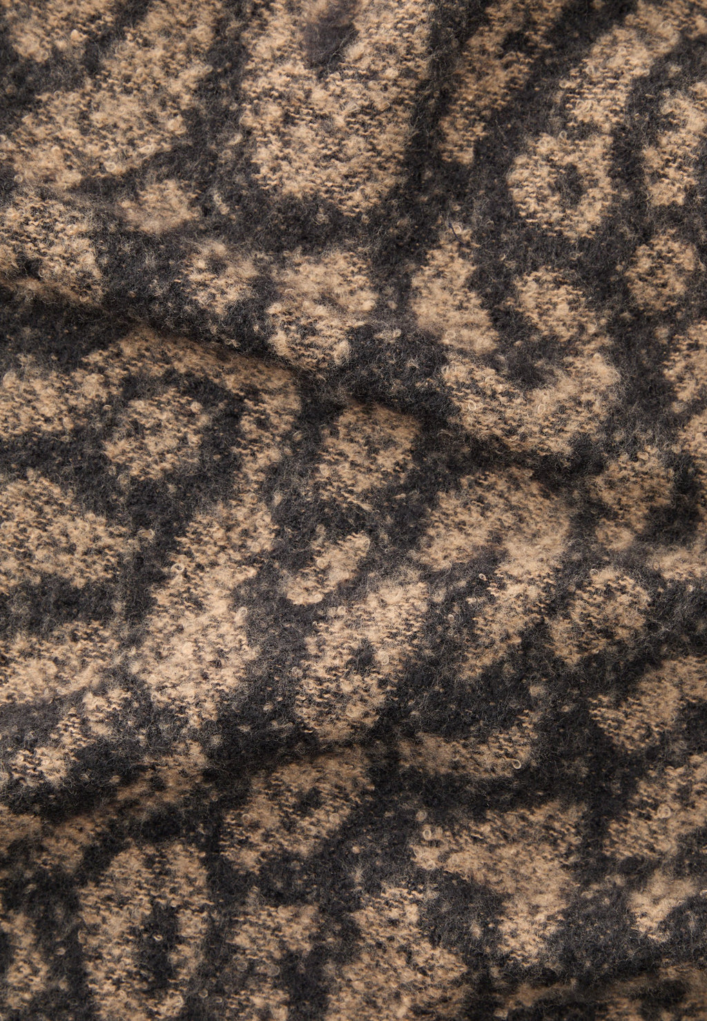 Pieces PCPYRON LONG ANIMAL SCARF