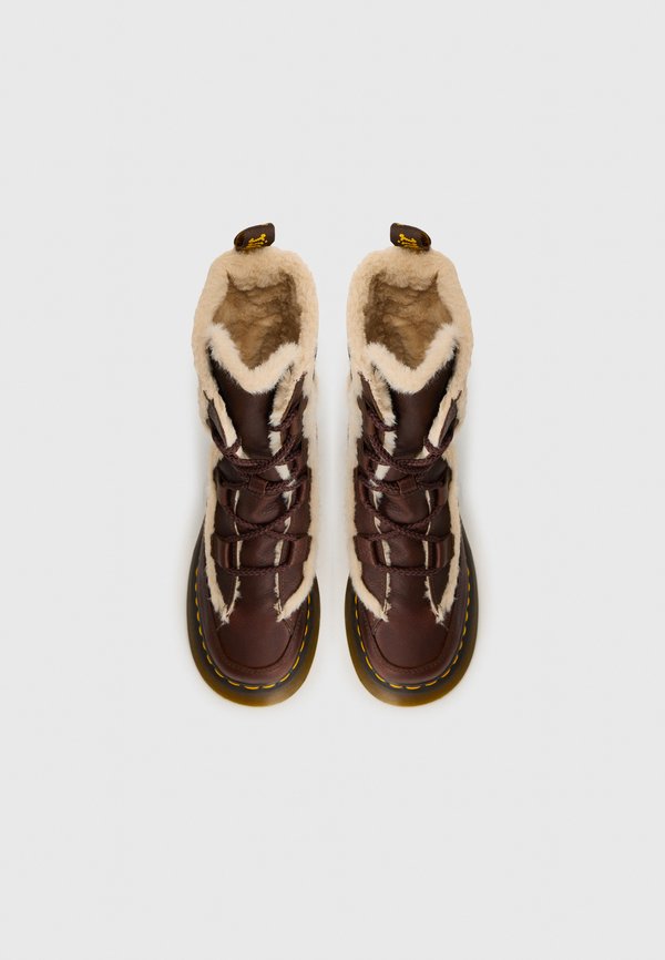 Dr. Martens BUZZ