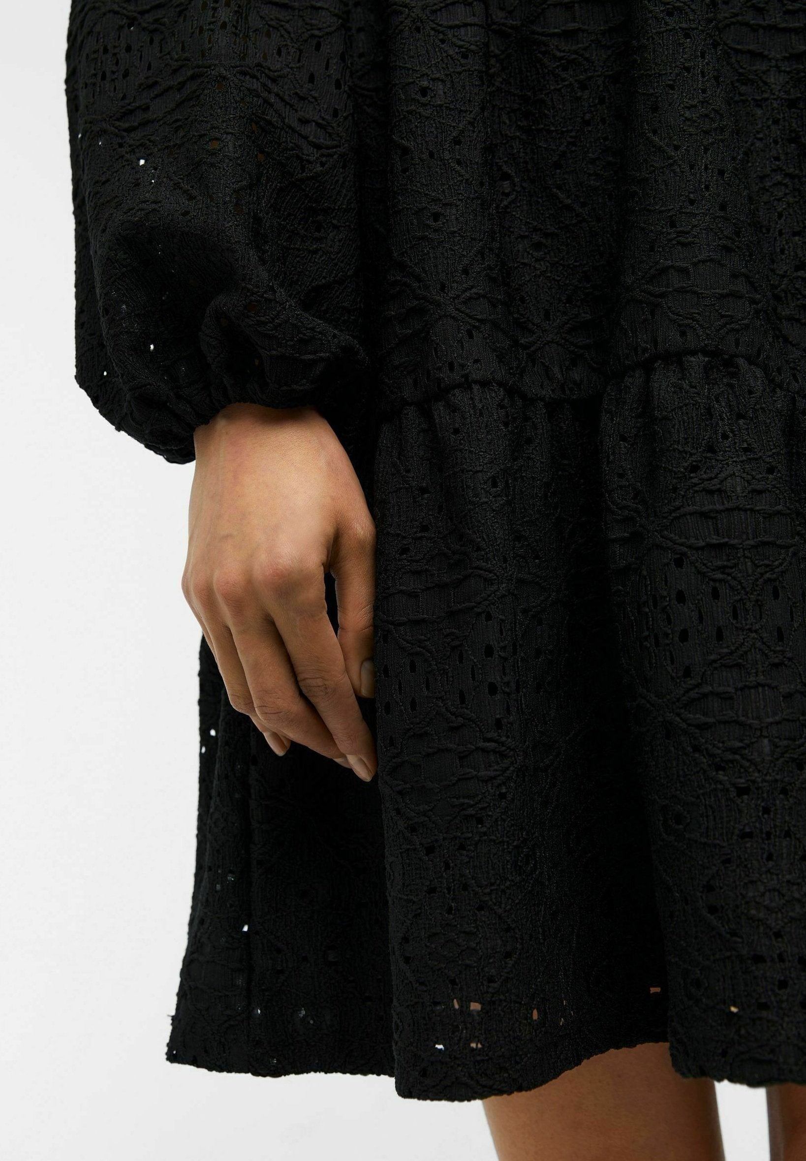 Object ANGLAISE