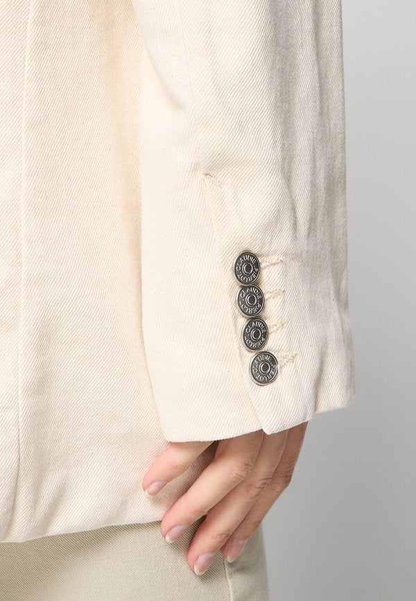 Claudie Pierlot