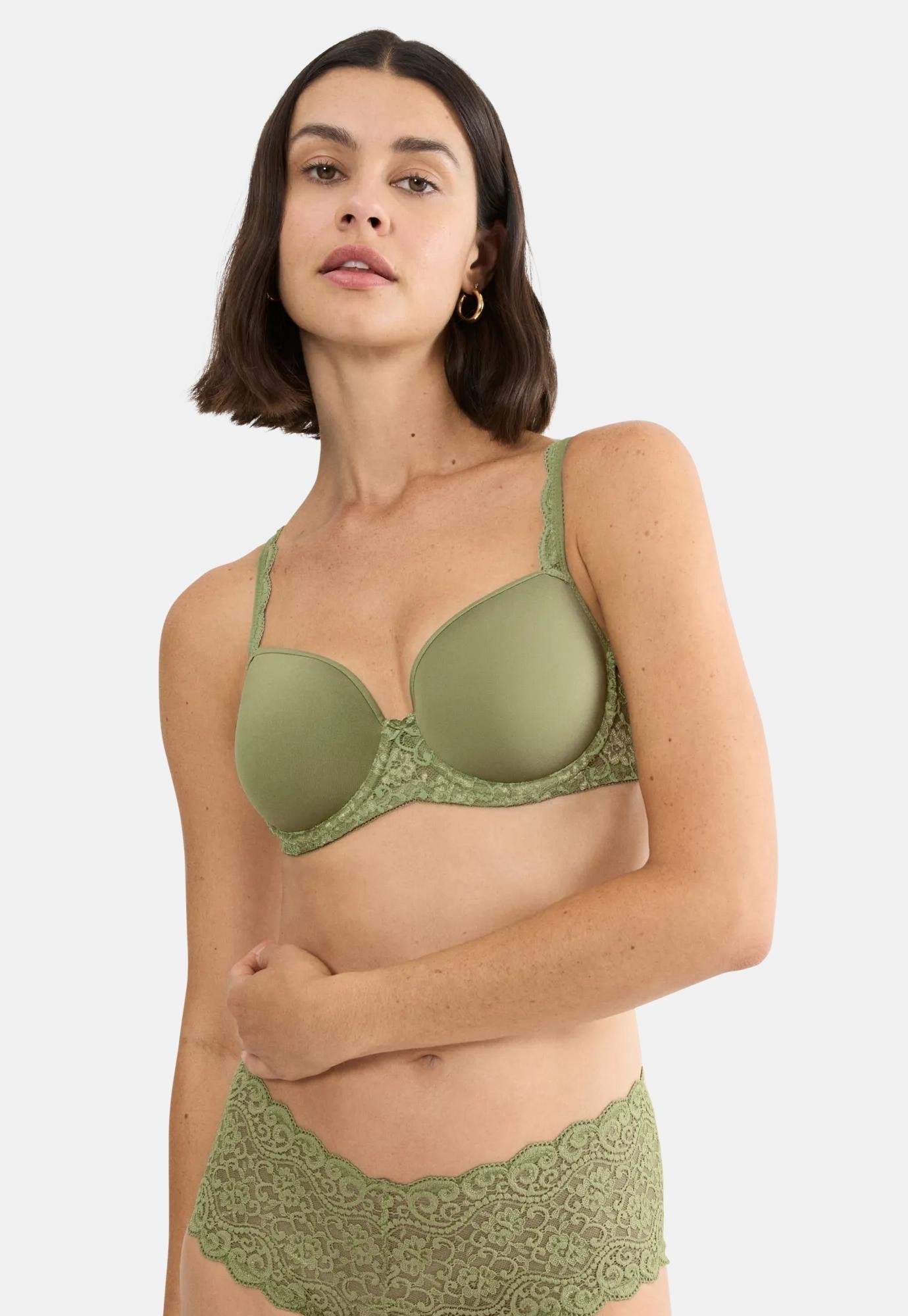 Triumph AMOURETTE WP
