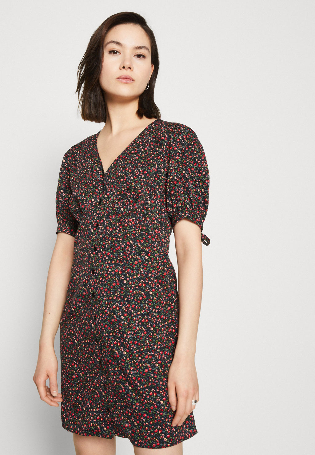 JDY JDYNICOLE TIE SLEEVE SHORT DRESS