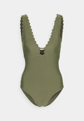 Marks & Spencer PADDED SCALLOP PLUNGE