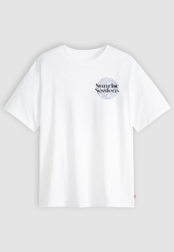 Levi's® VINTAGE FIT GRAPHIC TEE - Print T-shirt - bright white