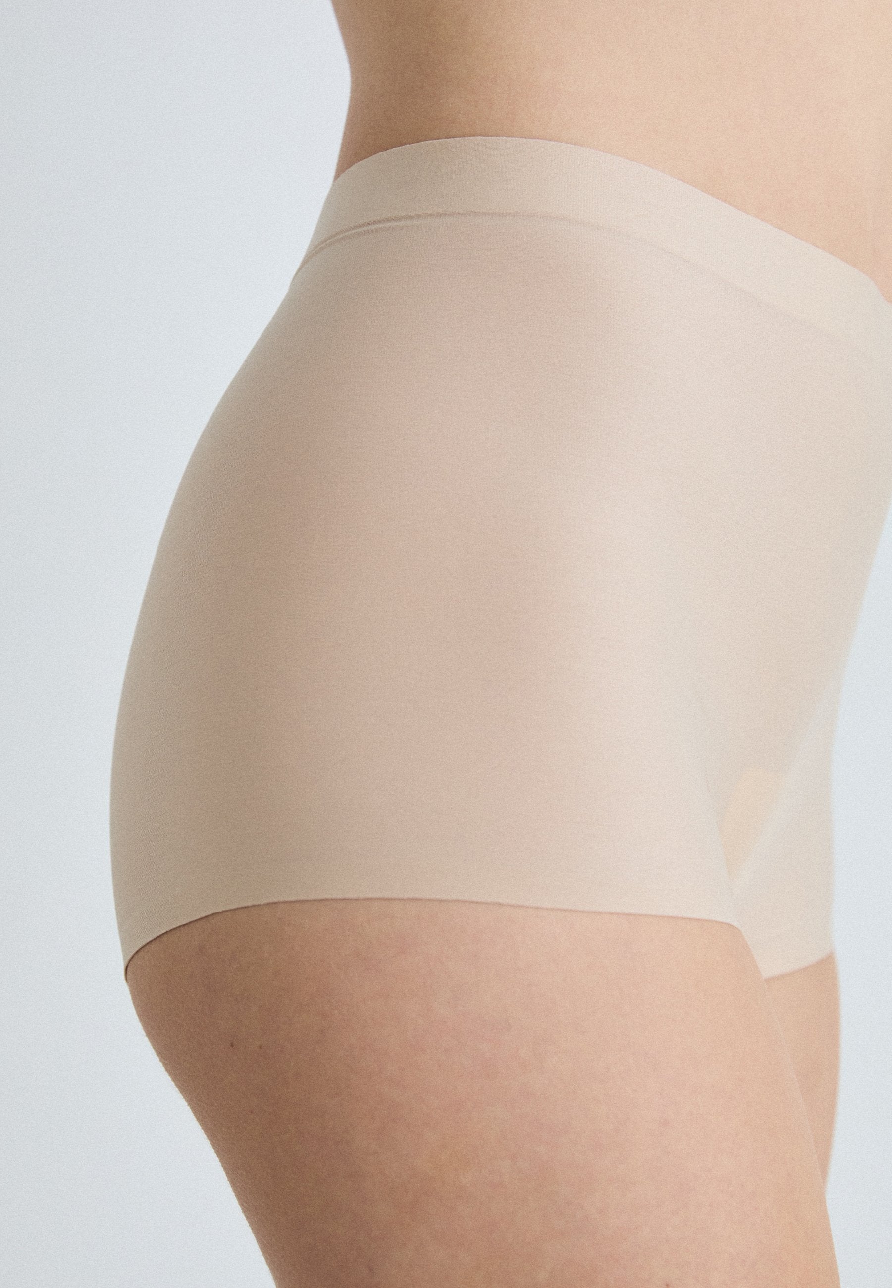 Spanx SHEER POWER