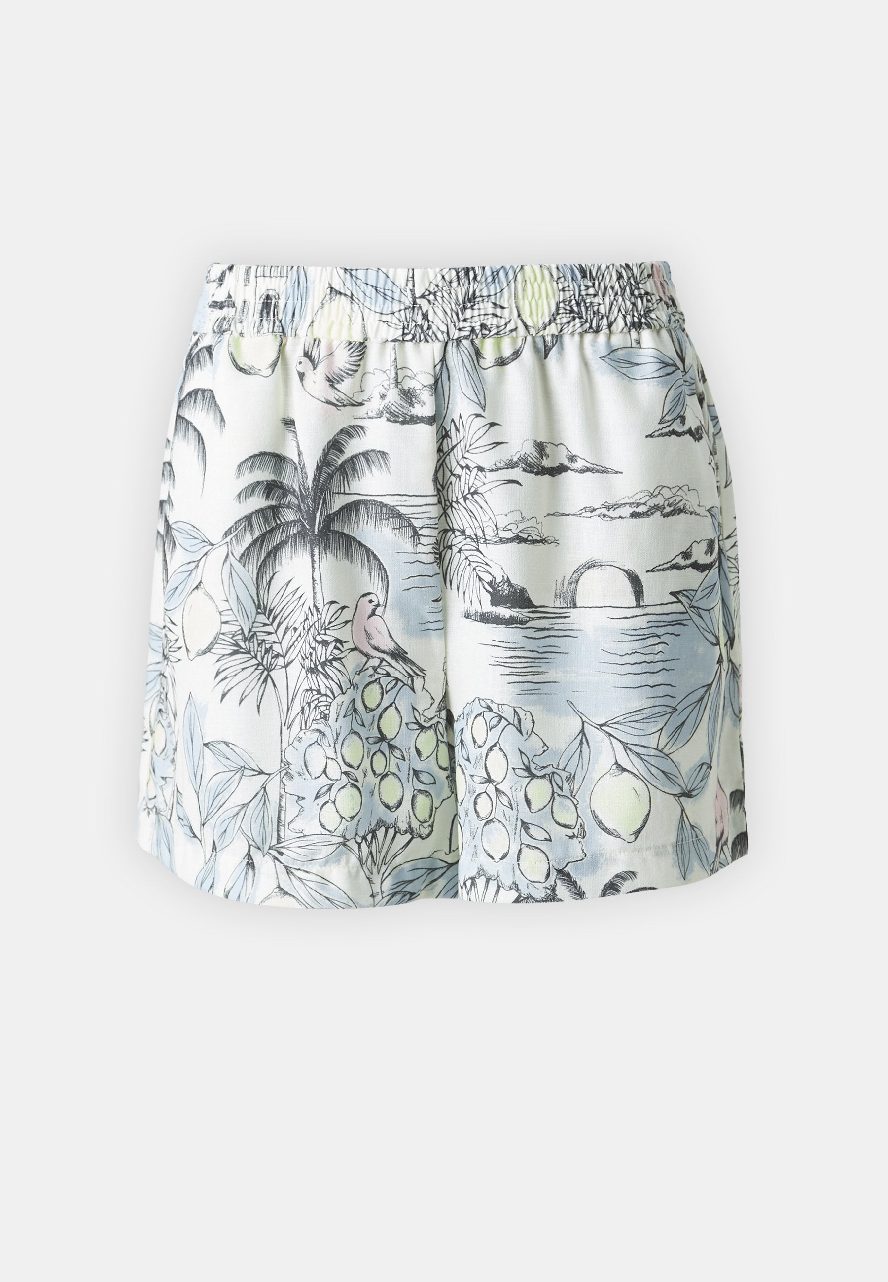 Blumendruck-Shorts mit hellblauem Hintergrund, elastischem Bund und Mustern von Blättern, Früchten und Vögeln in Schwarz und Pastellfarben.