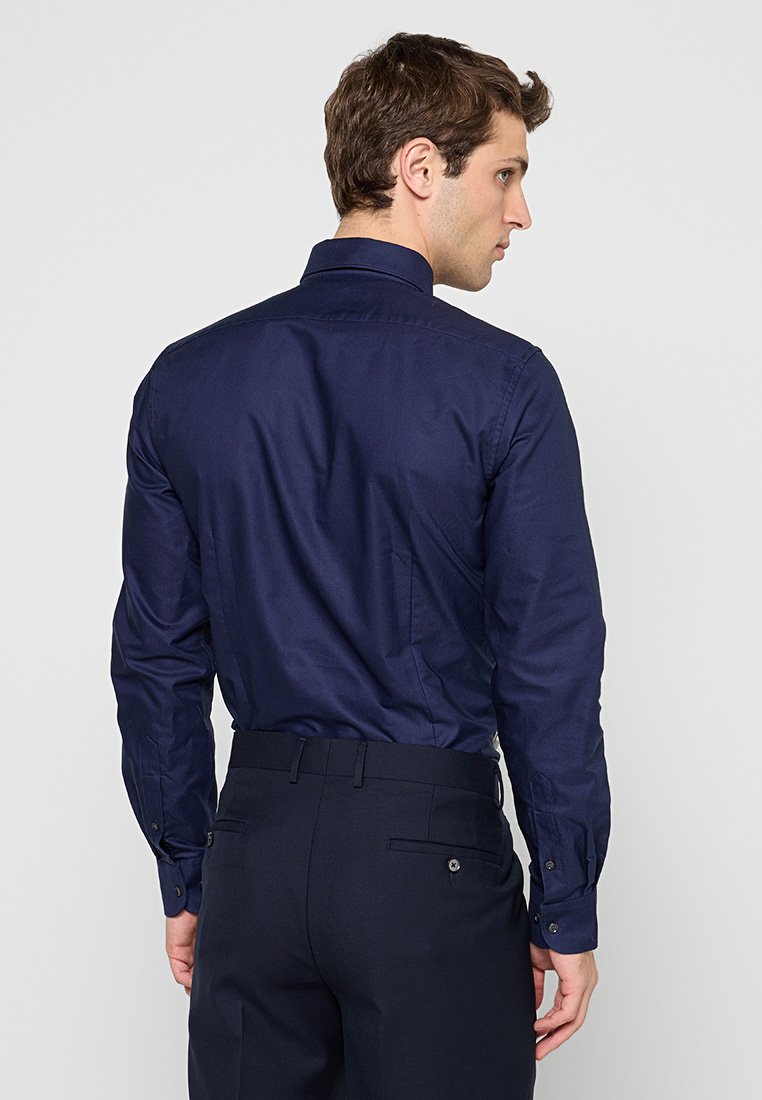 Michael Kors SLIM FIT