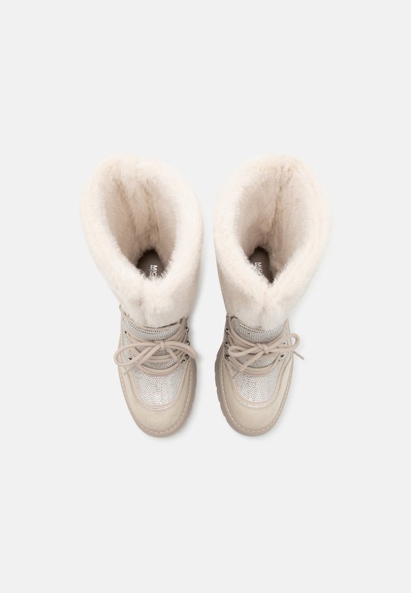MICHAEL Michael Kors SHILOH BOOT