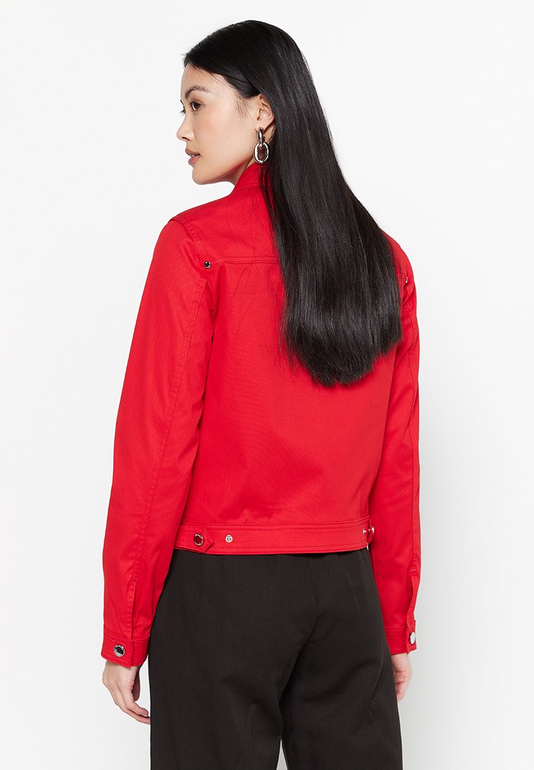 Love Moschino