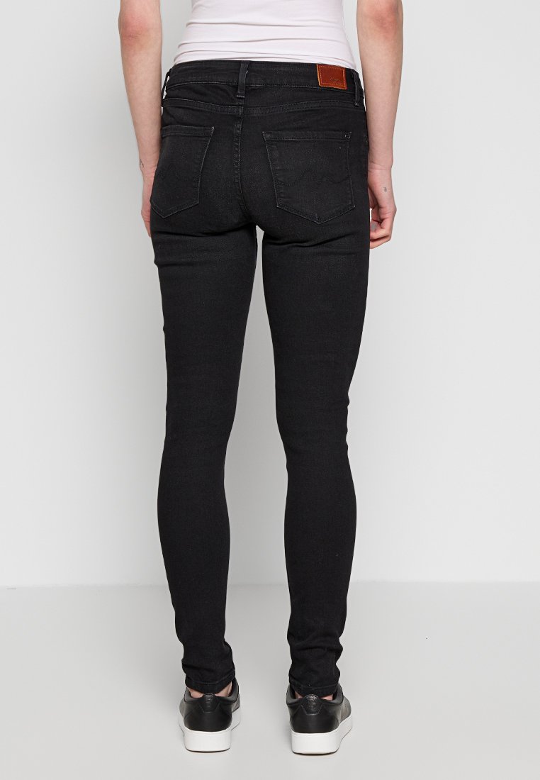 Pepe Jeans