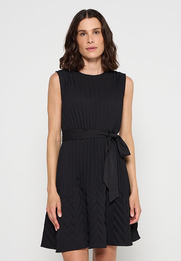 DKNY