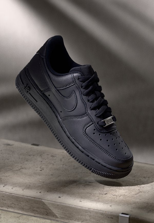 Nike Sportswear AIR FORCE 1 07 - Trainers - black