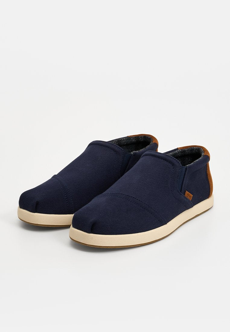 TOMS
