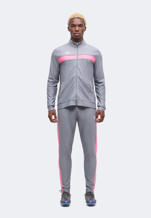 Under Armour CHALLENGER - Tracksuit - titan gray/pink frenzy/white