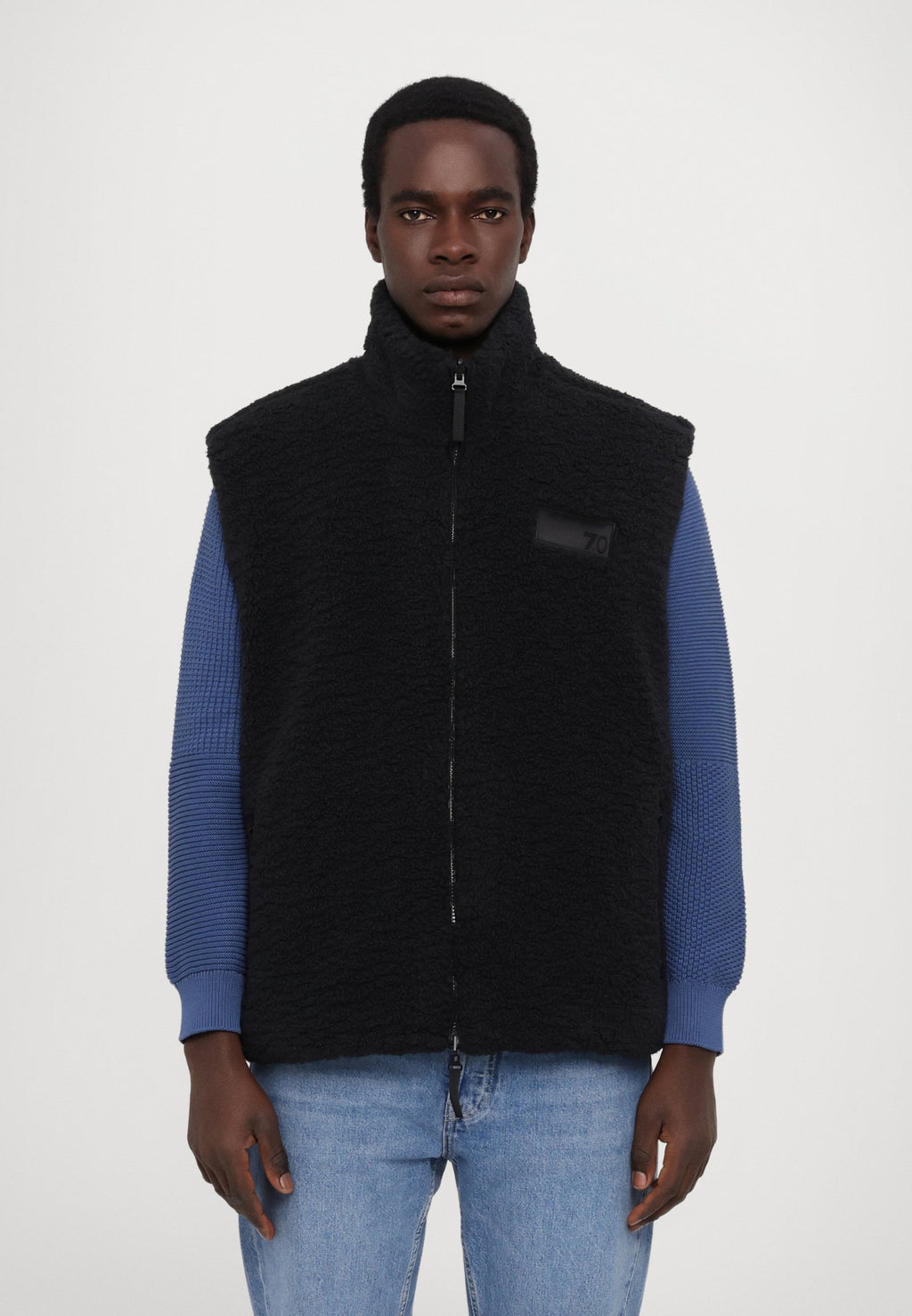 REVERSIBLE VEST UNISEX Media 5