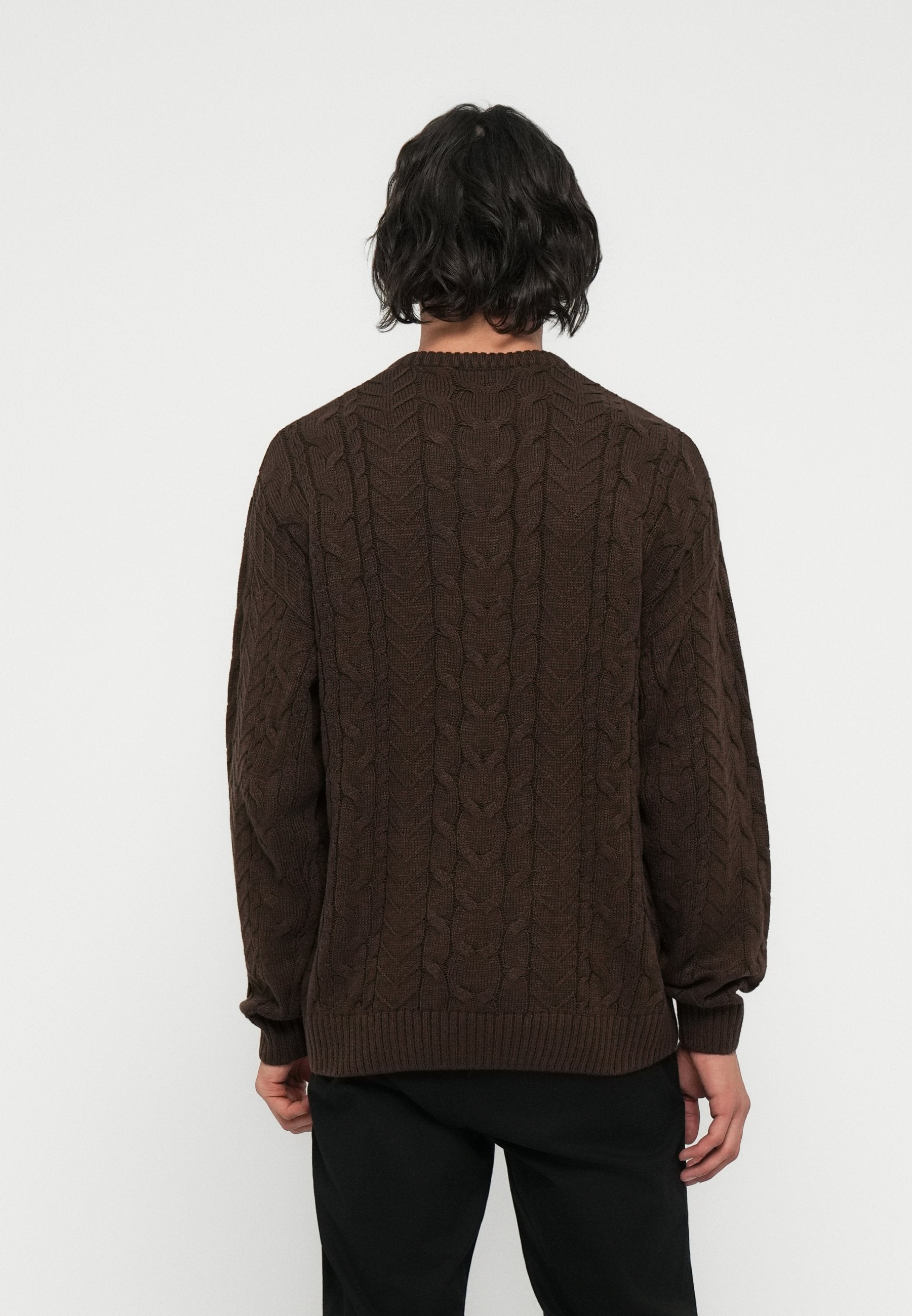 Knitted ONSMACK Media 4