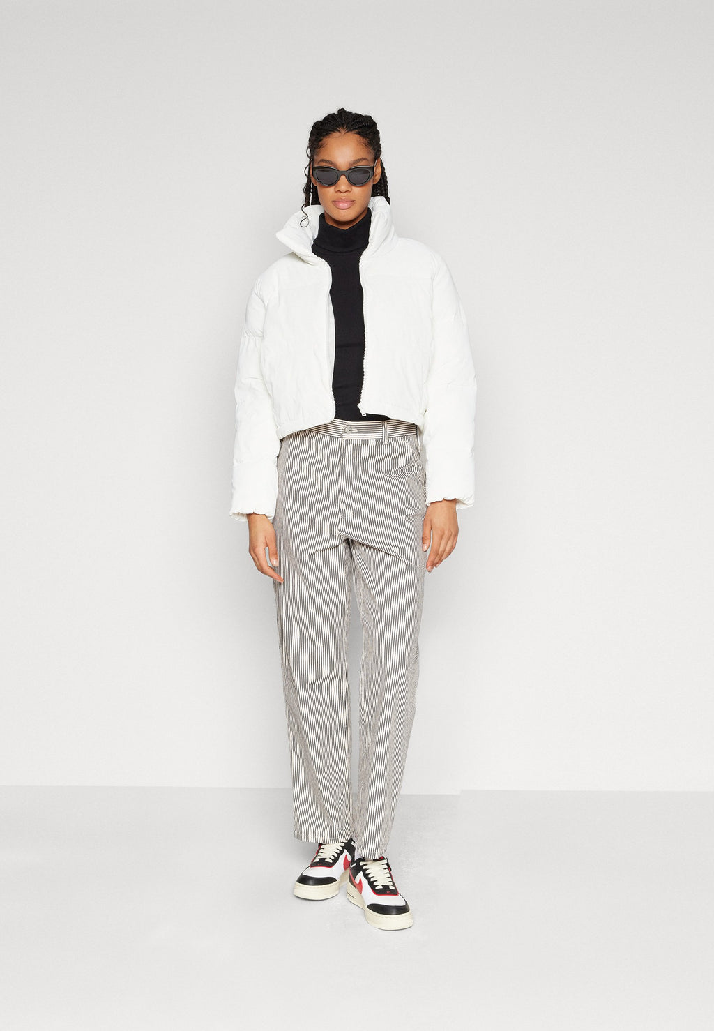 ONLLIVIA PUFFER JACKET Media 2