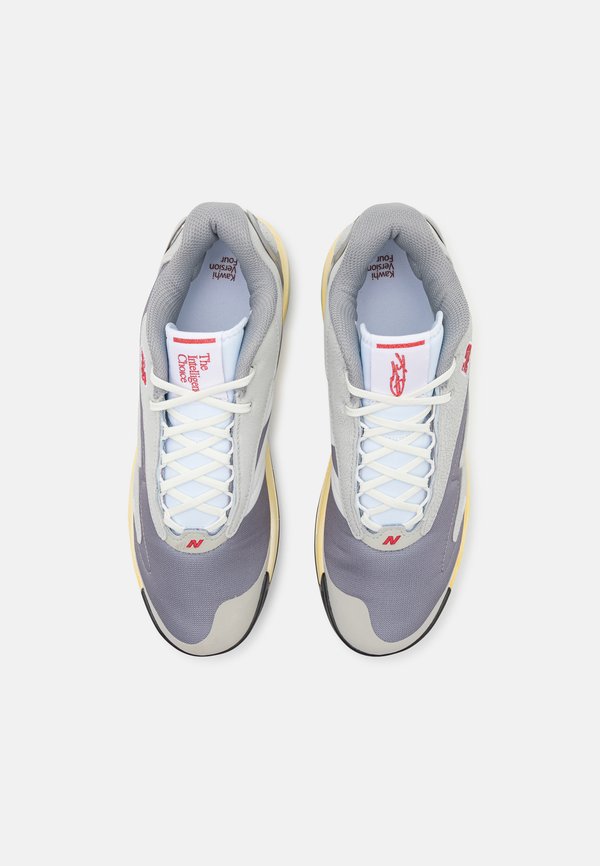 New Balance KAWHI IV