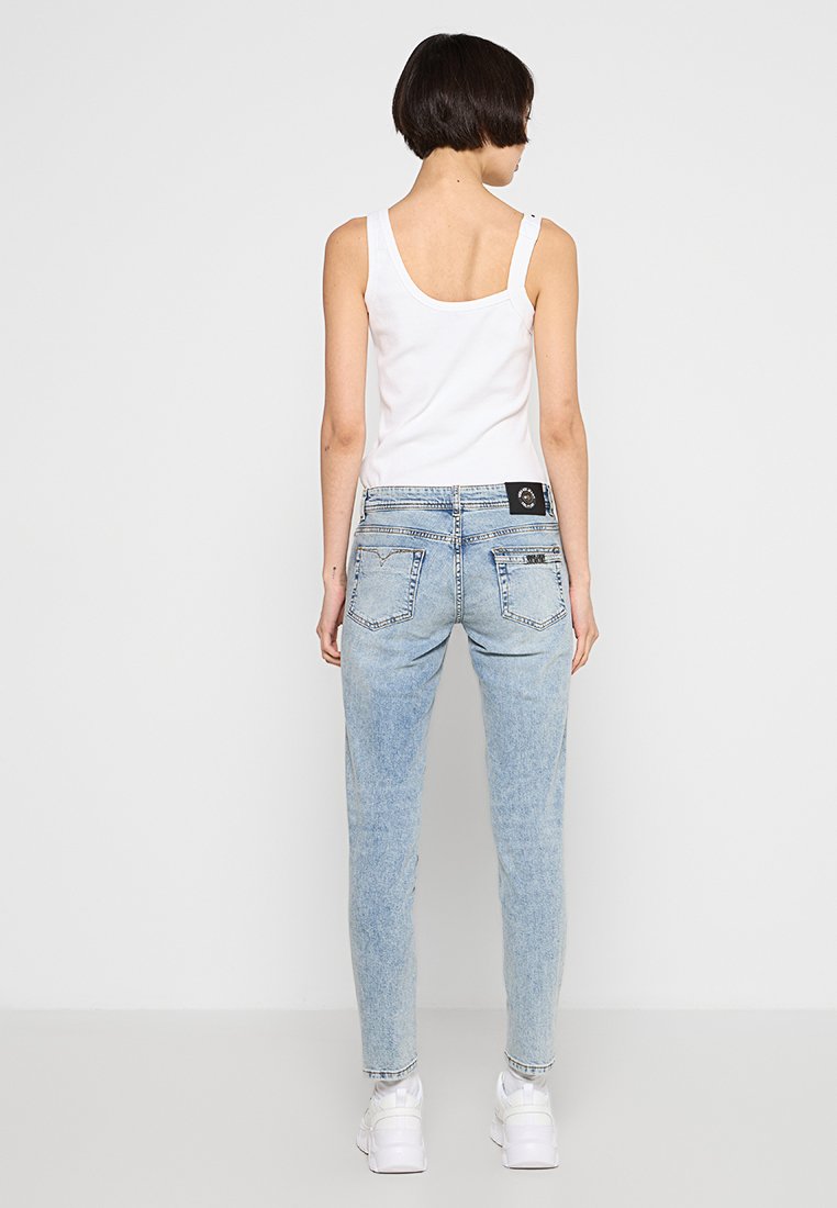 Versace Jeans Couture