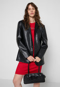 DKNY