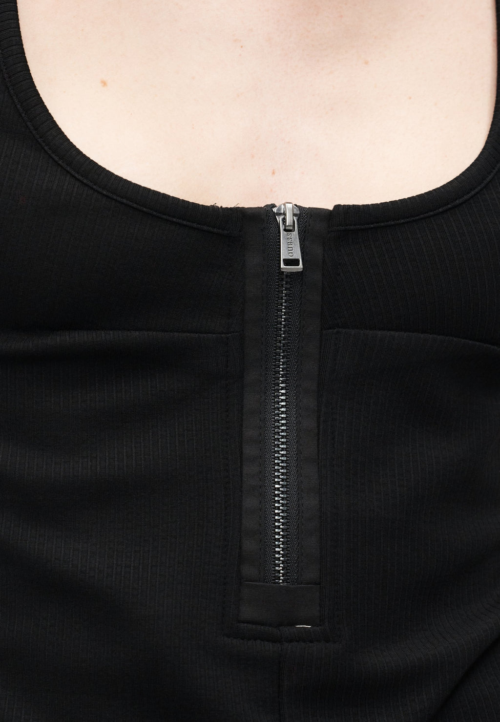 Guess FLAVIENNE SCOOP NECK