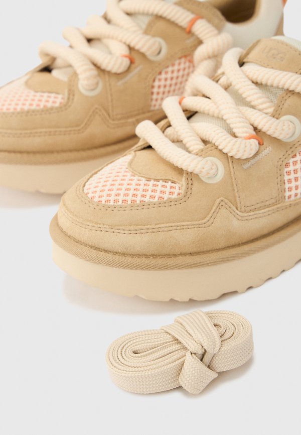UGG LO LOWMEL