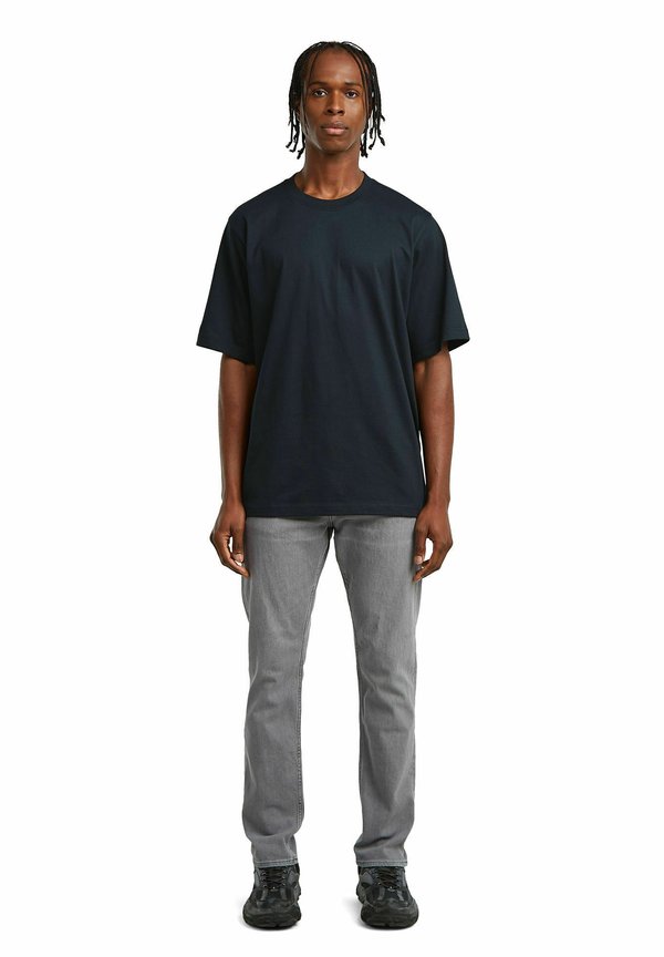 G-STAR LOOSE BOXY SHORT SLEEVE