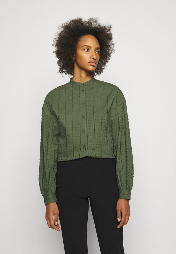 By Malene Birger EMMETT