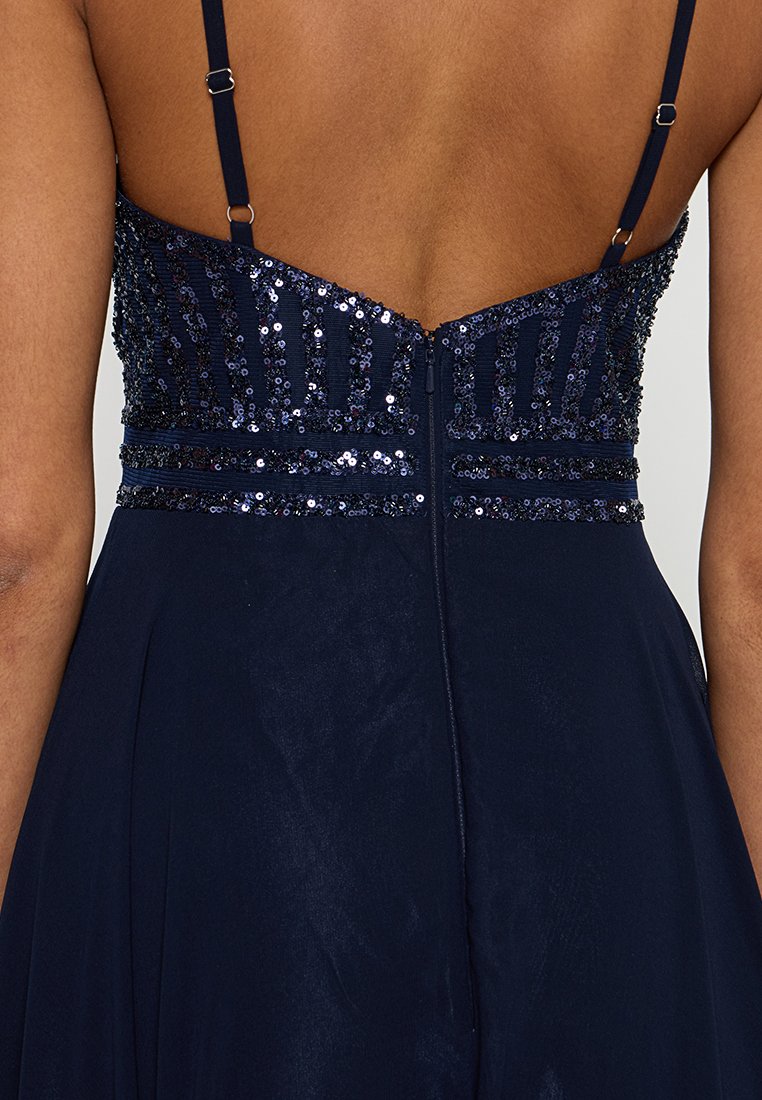Apart Glamour