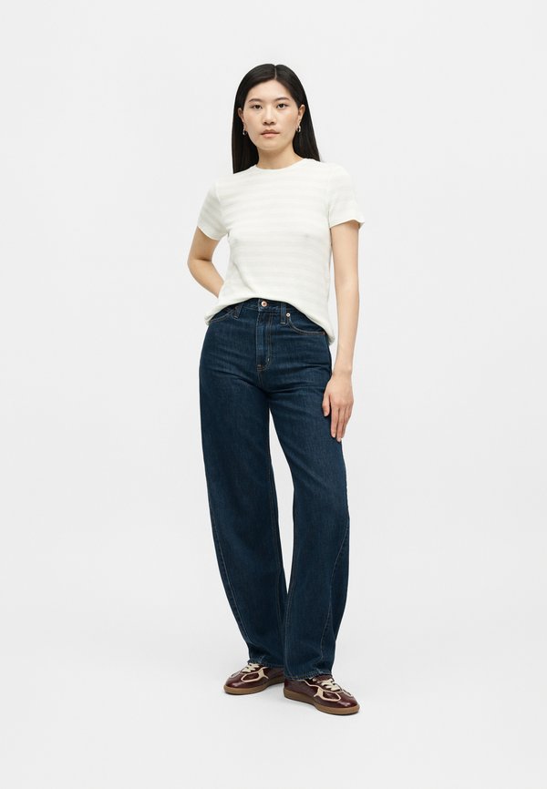 ONLY Tall ONLLIRAN O NECK TEE