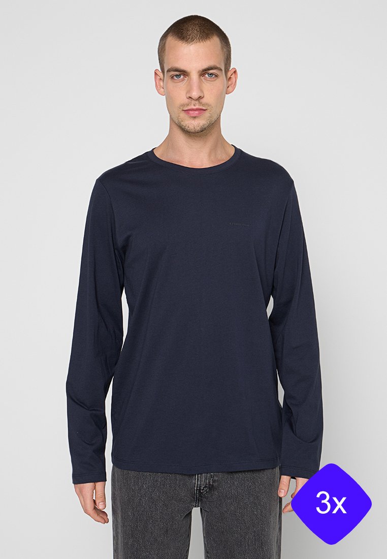 3 PACK RELAXED FIT Media 1