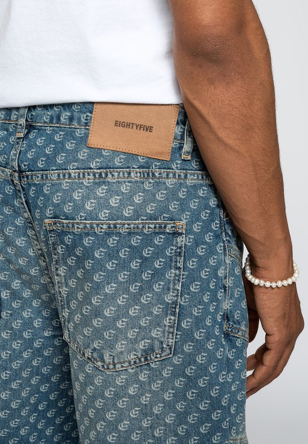 EIGHTYFIVE DIVIDING SEAMS
