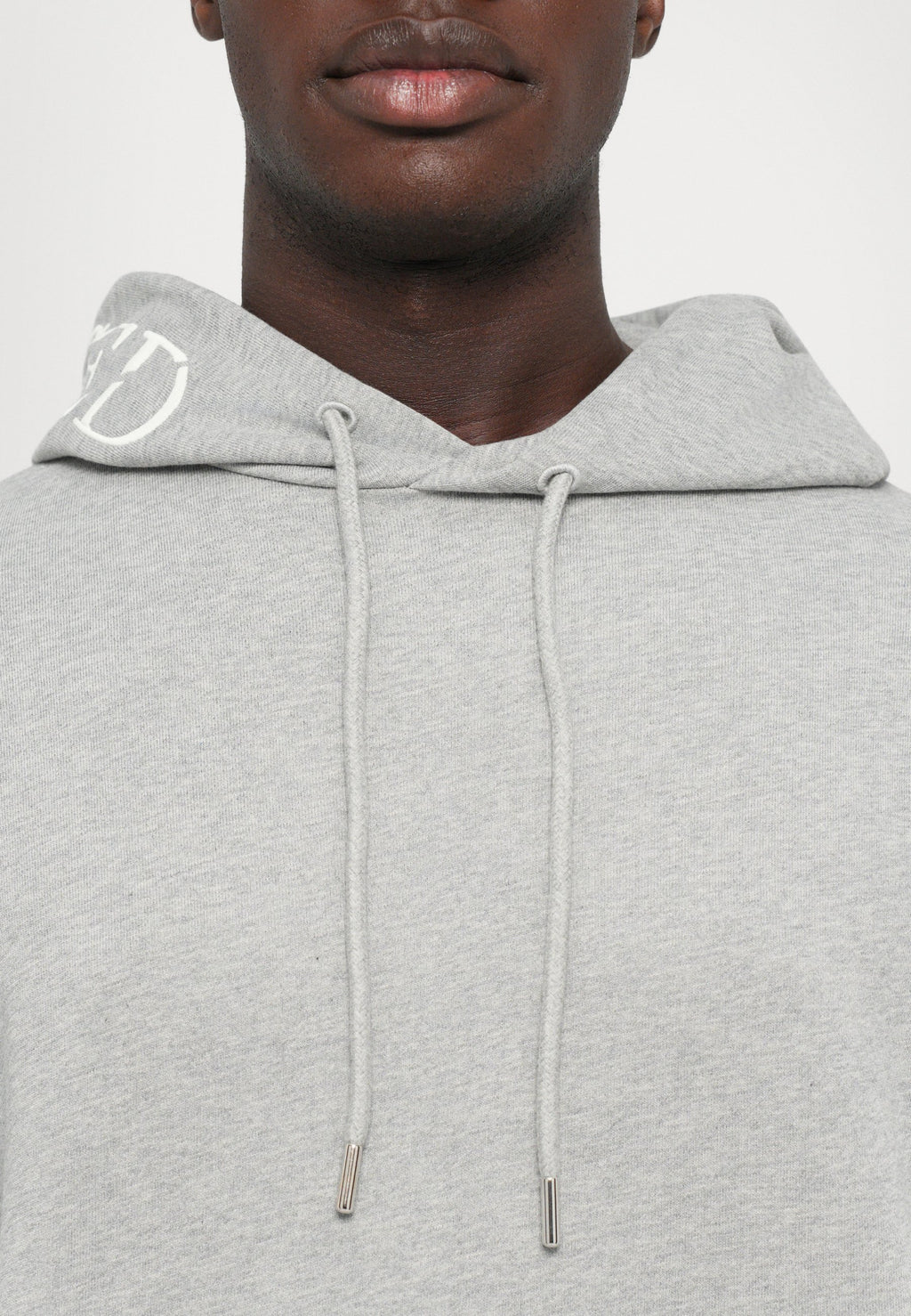 CLOSED EMBROIDERED HOODIE