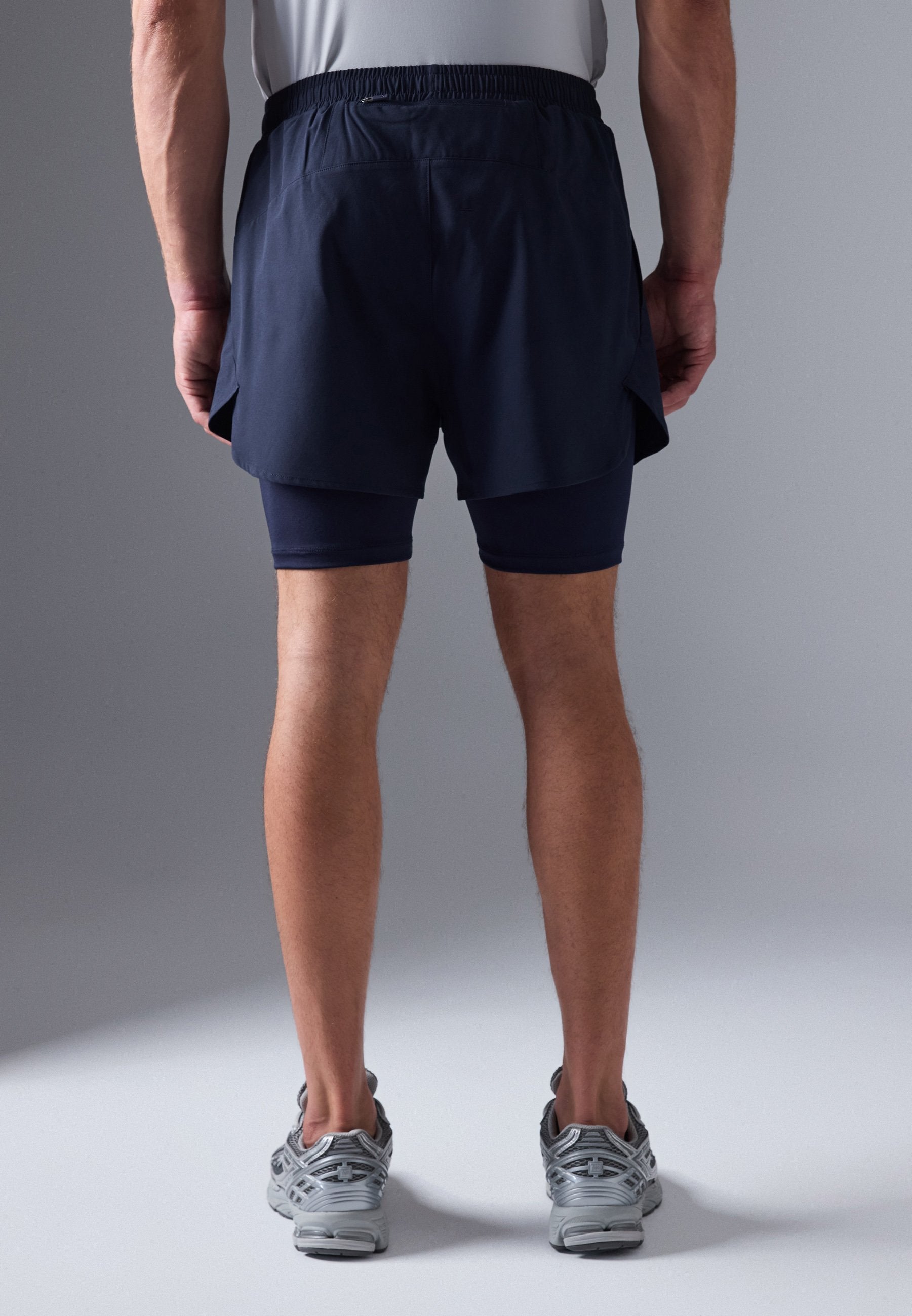 Pier One Sport ESSENTIAL 2in1 SHORTS INSERTED TIGHTS
