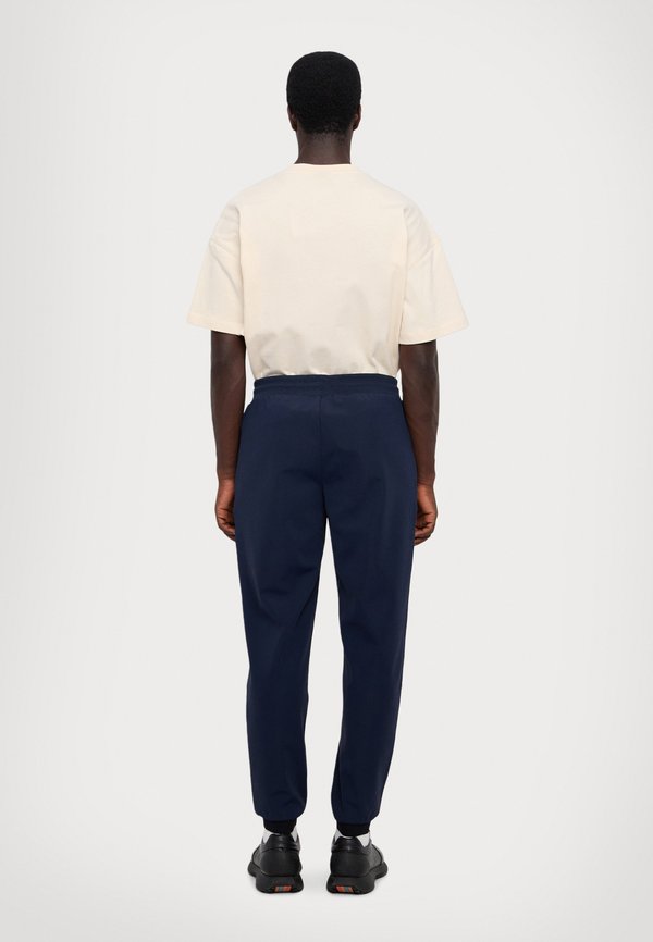 EA7 Emporio Armani TROUSER