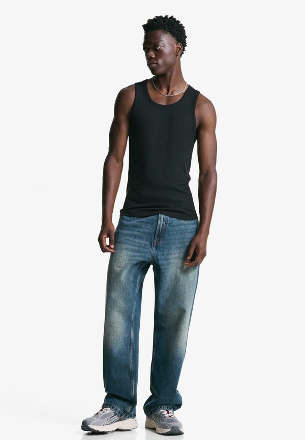 Bershka Baggy Jeans - blue