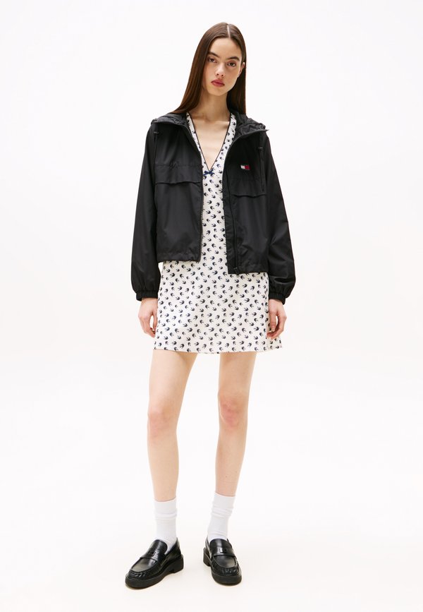 Tommy Jeans RELAXED WATER REPELLENT RIPSTOP HOODED WINDBREAKER