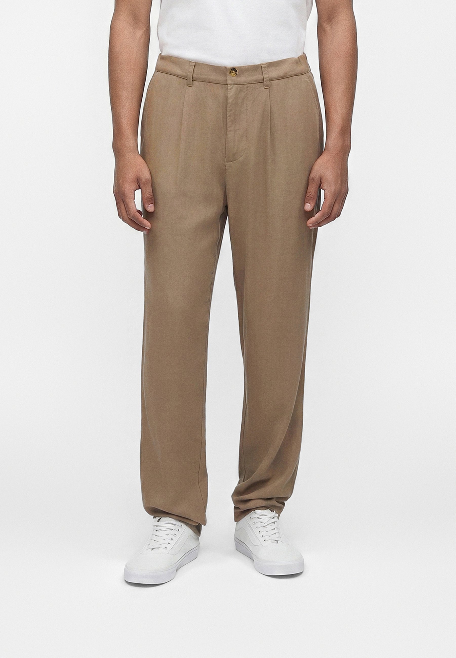 ONSLOU ENO TAPERED PANTS Media 3