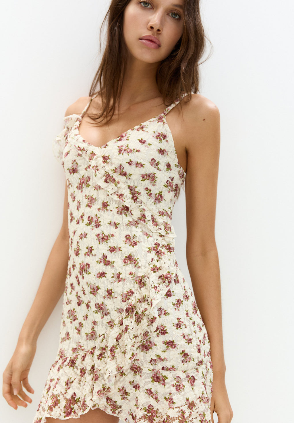 PULL&BEAR SHORT FLORAL