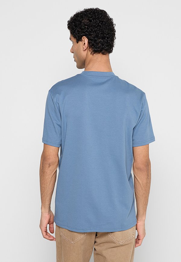 Hollister Co. RELAXED FIT