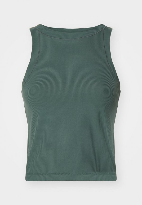 Nike Performance