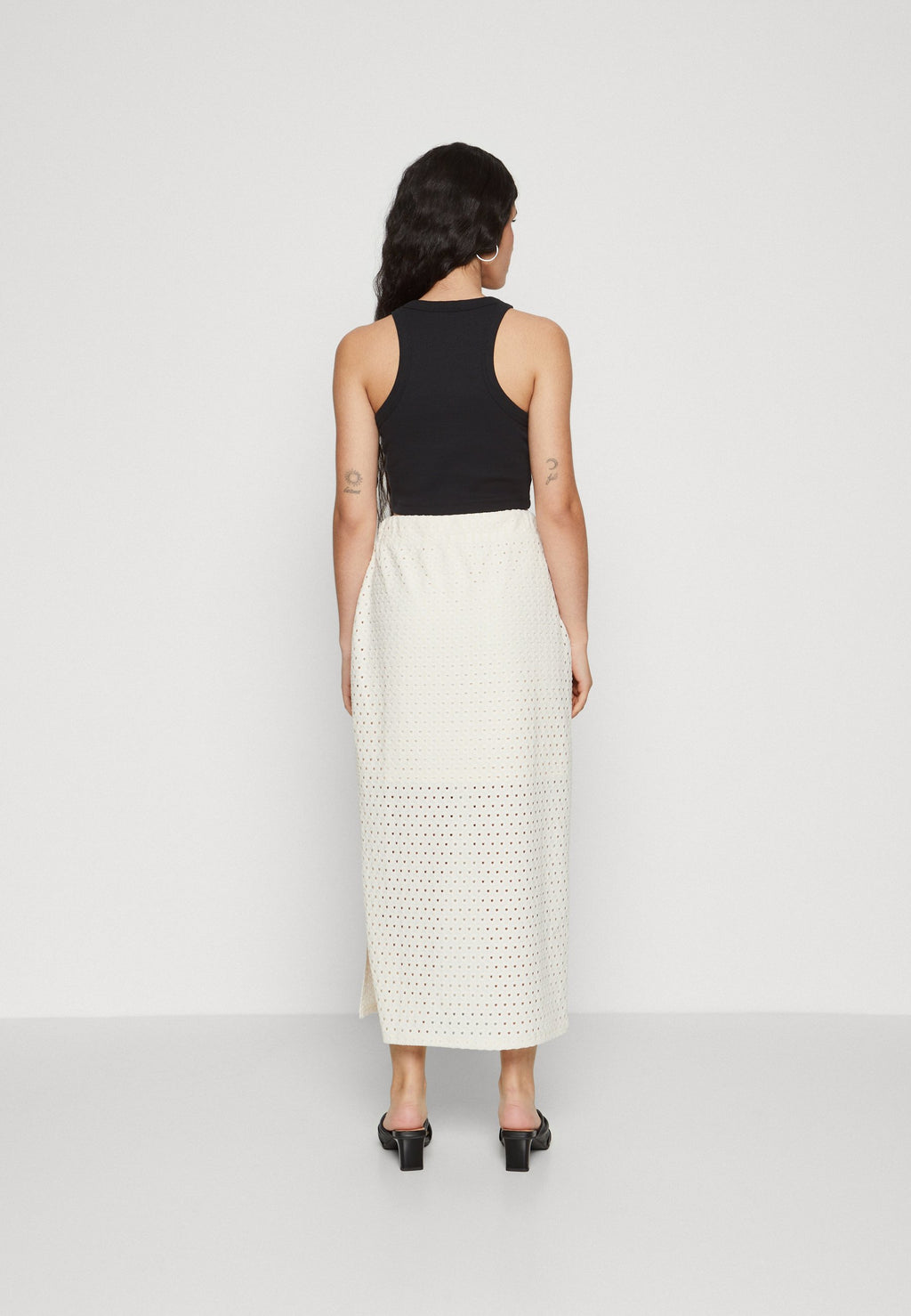 ONLMADELINE MIDI SKIRT Media 4