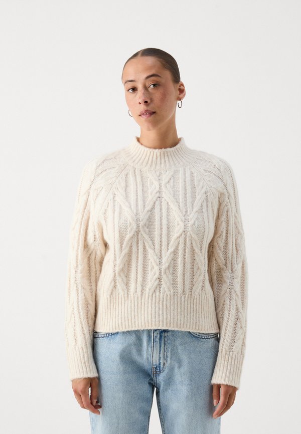 Vero Moda Petite VMBAILY HIGHNECK