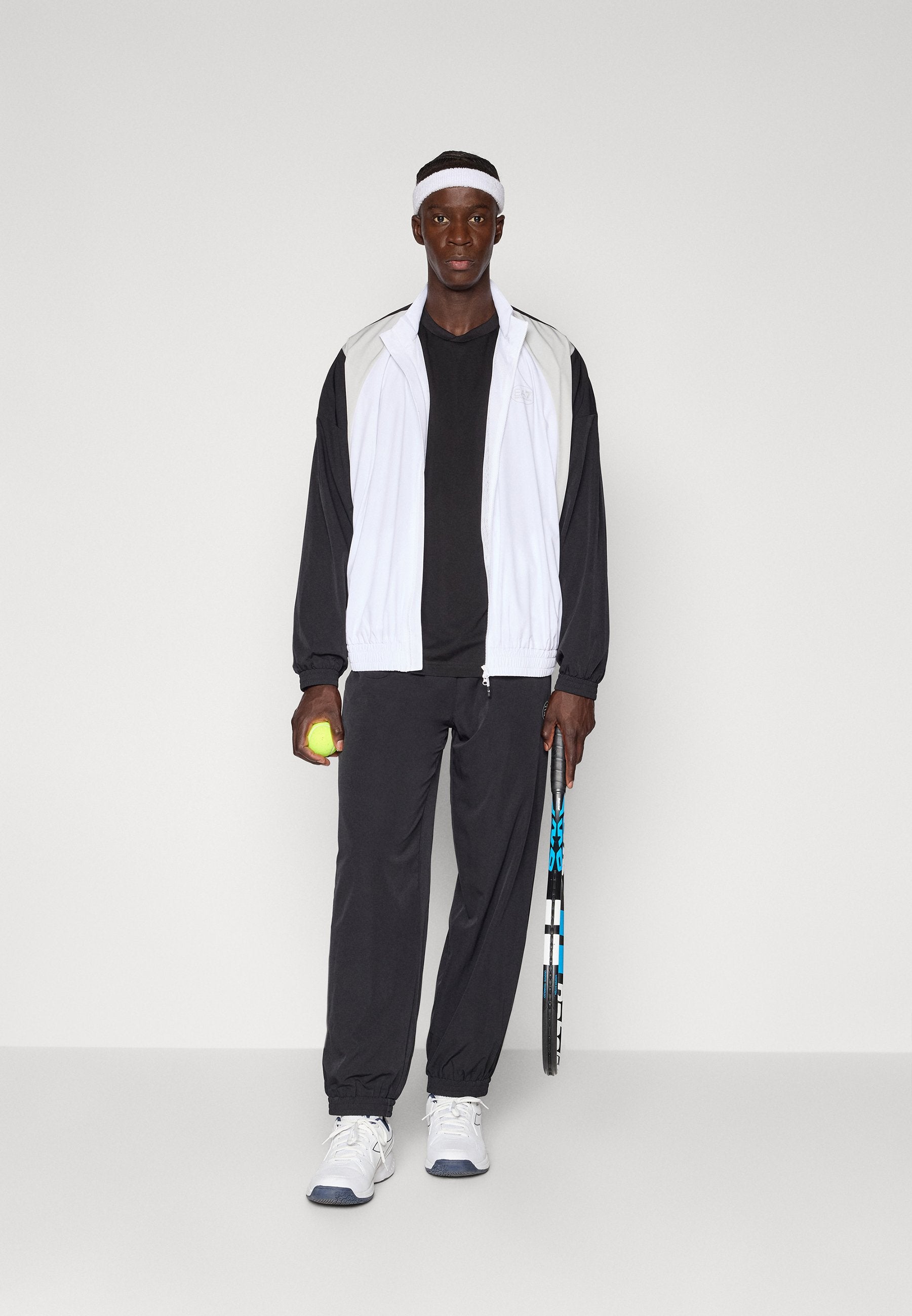 TENNIS PRO TRACKSUIT COLOURBLOCK SET Media 2
